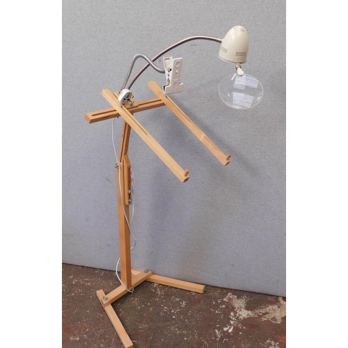 118 - Needlecraft stand with light magnifier etc. - by Daylight Co.