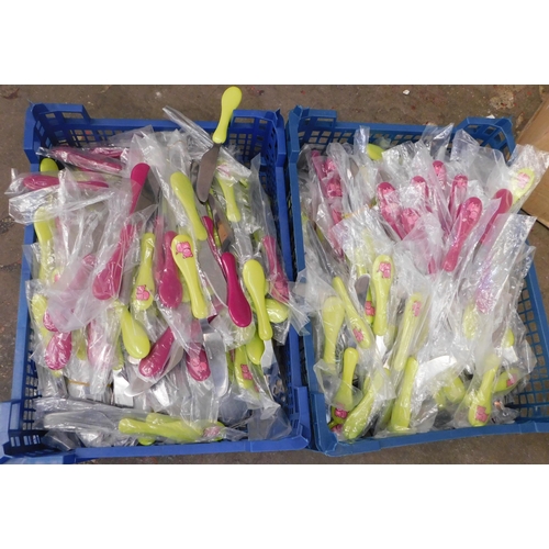 225 - Two trays of kids cutlery (knives)