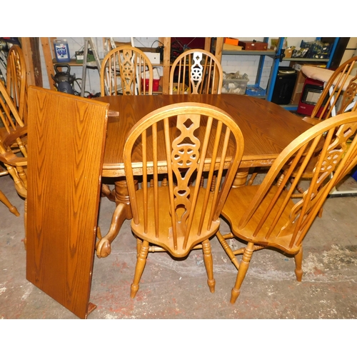 273A - Large extending table and six chairs