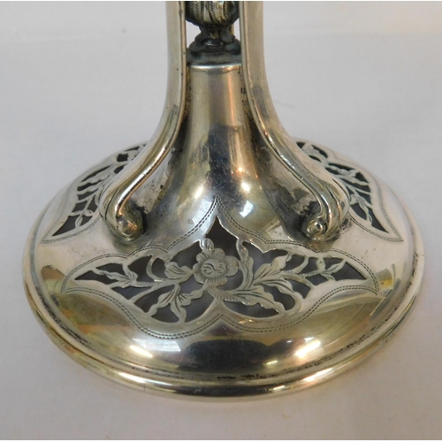 407 - Antique George V solid silver pedestal centrepiece/dish Chester 1923 - weight 301g