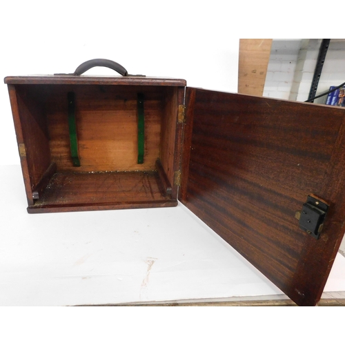 126 - Wooden box with key - approx. 14