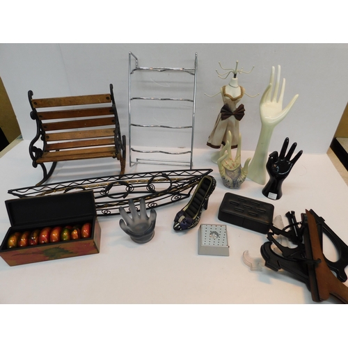 146 - Mixed display items - incl. jewellery stands