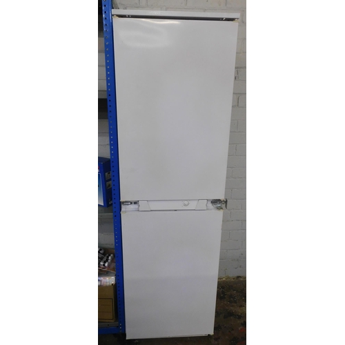 45 - Hotpoint 50/50 fridge/freezer W/O - can be built in/can be free standing - screws and cover inside