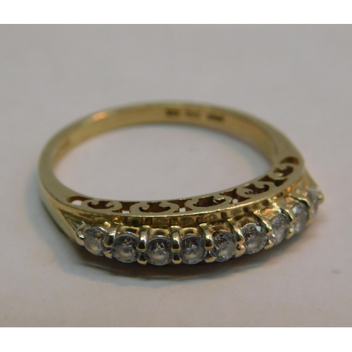 558 - 14ct/585 Gold diamondique CZ  half eternity ring - size O (2.56g)