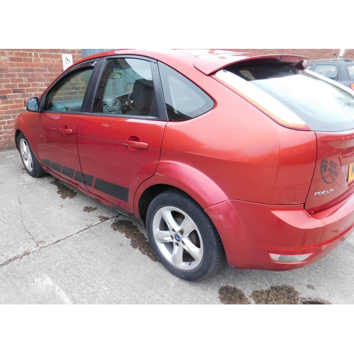 200 - Zetec Ford Focus 2008/08 reg - long MOT 8th December 2025, 1.6 petrol, alloy wheels, electric window... 