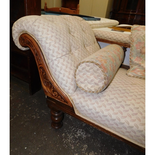 215 - Vintage chaise-lounge with cushions