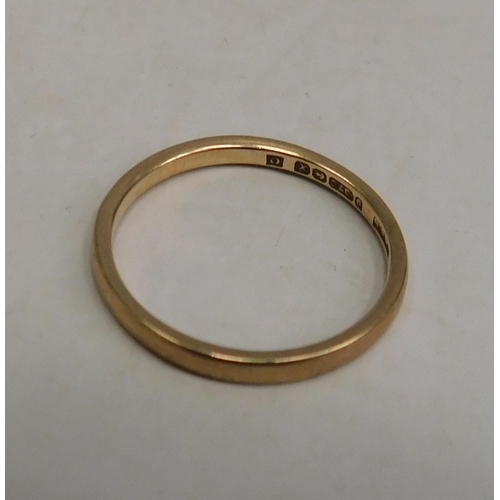 475A - 9ct Gold wedding band - weight 1.64g