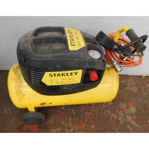 124 - Stanley 1.5HP 24L 8-bar compressor W/O