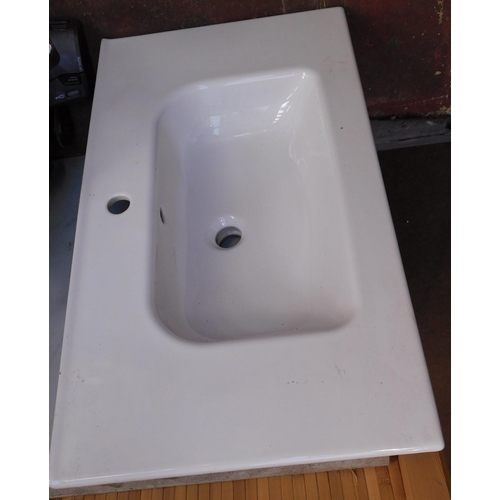 149A - New/unused ceramic sink - approx. 18