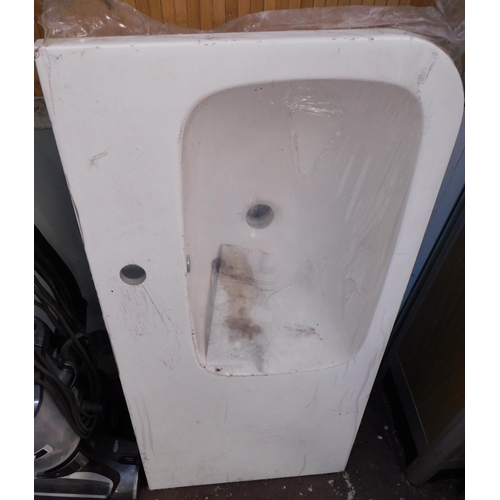 155A - New/unused ceramic sink - approx. 18