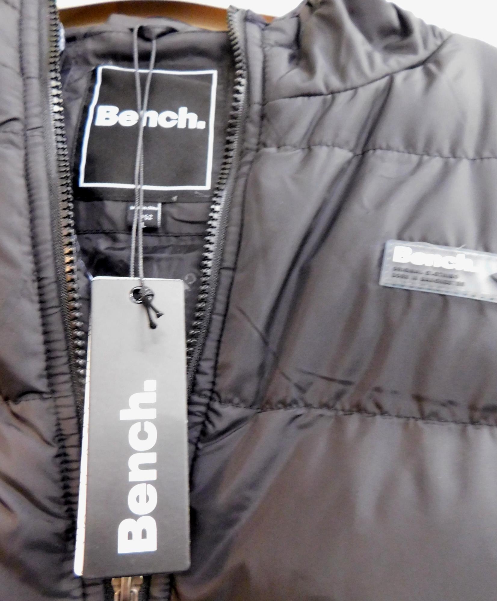 Bench padded coat with tags - size L