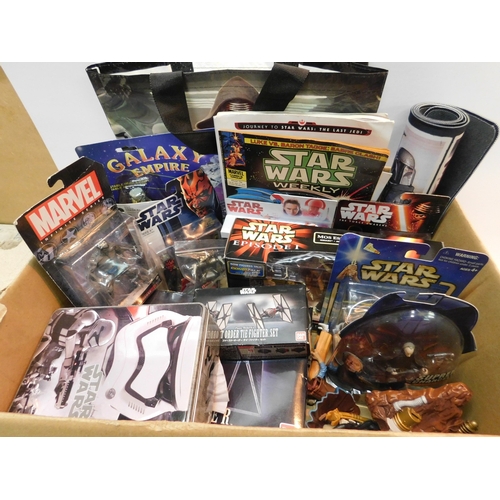 Large mixed box of Star Wars and Marvel figures (boxed and loose)