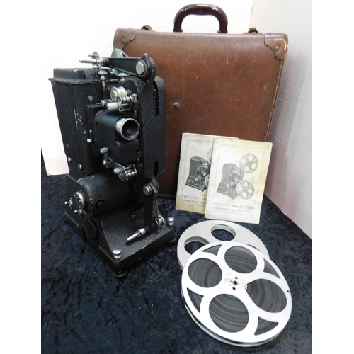 Specto projector in original case with instructions