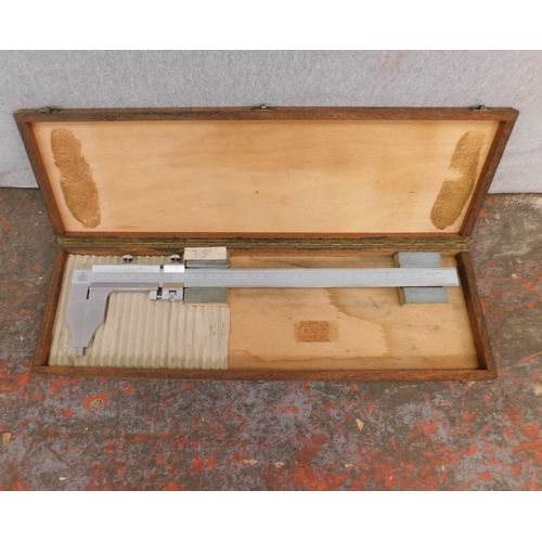24 - Vintage Etalon Switzerland calliper in wooden case...