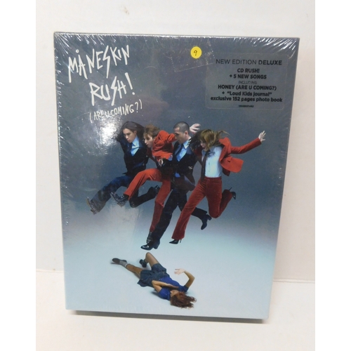 310 - Maneskin Rush 'Are You Coming' CD and book box set - new/ factory sealed