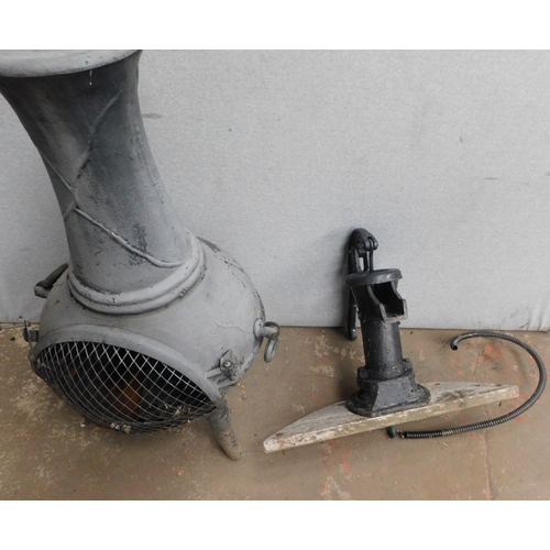 14 - Cast chimenea - approx. 33