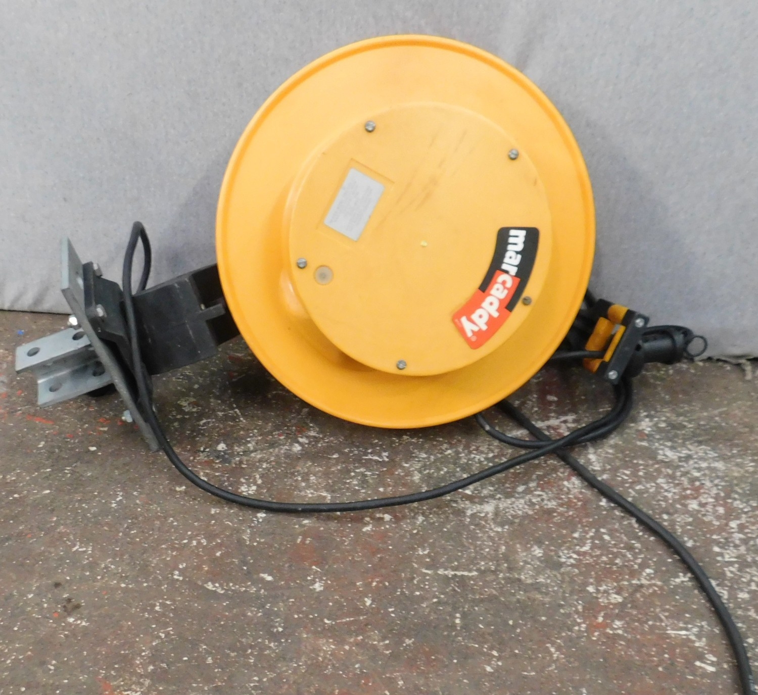 Mar-Caddy cable reel W/O