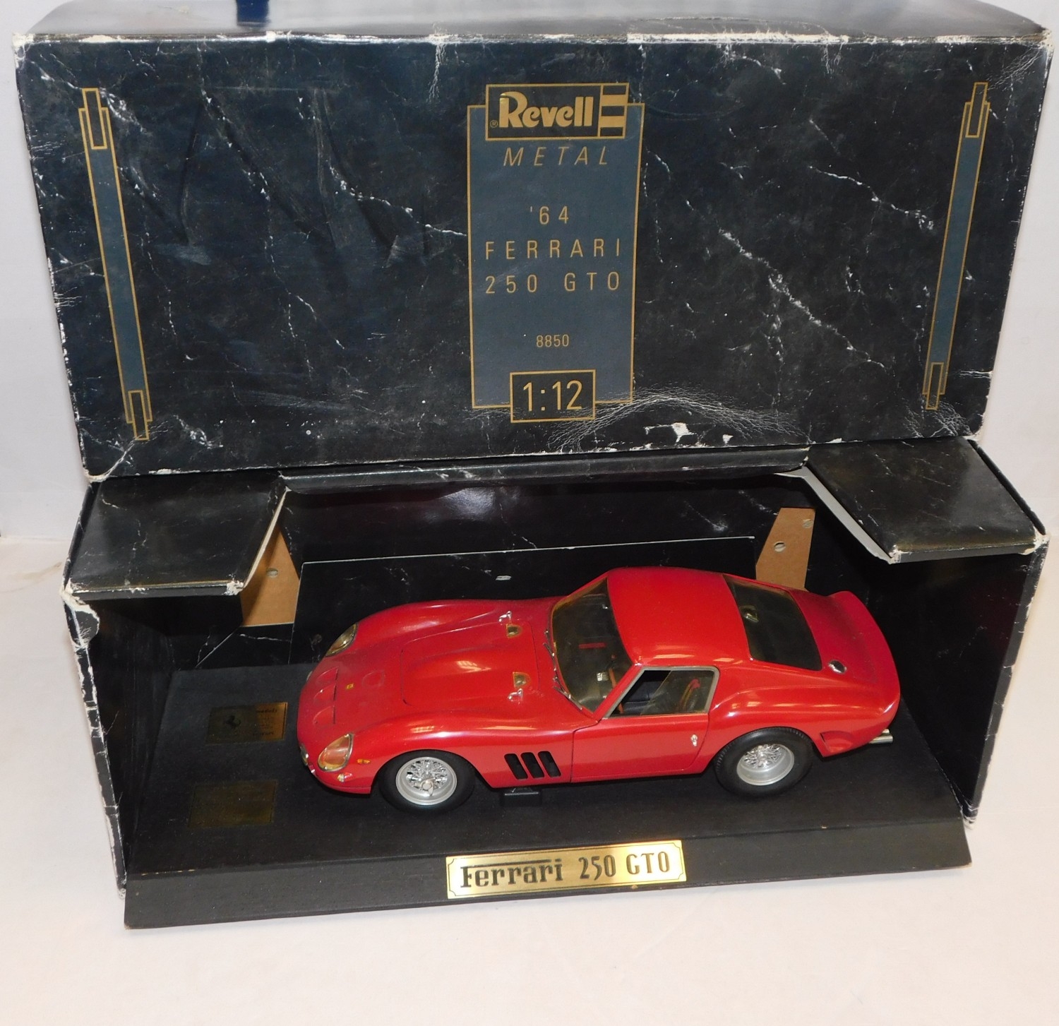 Large boxed Revell 1:12 scale Ferrari 250 ETO