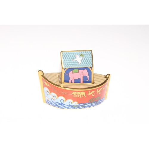 16 - Royal Crown Derby Noah's Ark paperweight, no stopper.