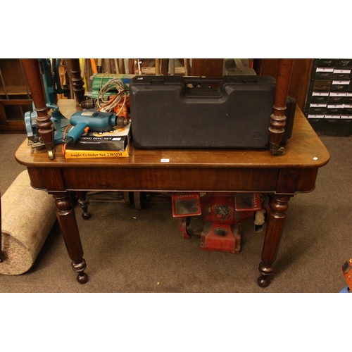 395 - 19th Century mahogany dining table end or side table on octagonal tapering legs and 19th Century mah... 