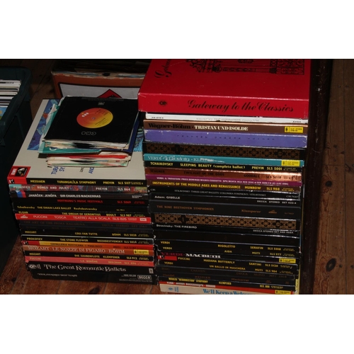 70 - Massive ad good collection of LP records, mostly classical, opera and other genre, also albums by Th... 