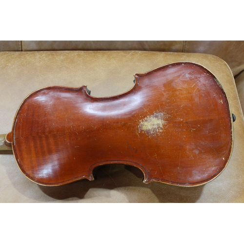 161 - Two cased violins with bows (one 3/4 size).
Condition - 3/4 violin in fairly poor condition.