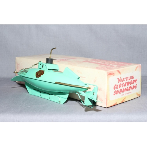 44 - Sutcliffe Models clockwork Nautilus Diving Submarine.  20,000 Leagues Under the Sea.  Near Mint in V... 