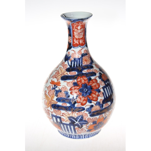 164 - Chinese Imari bulbous vase, 31cm.