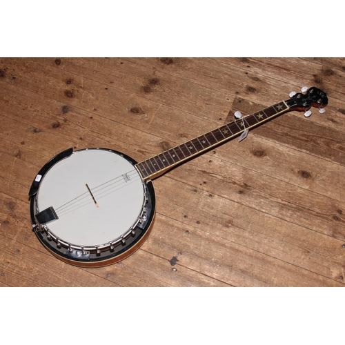 186 - Remo banjo, 98cm.