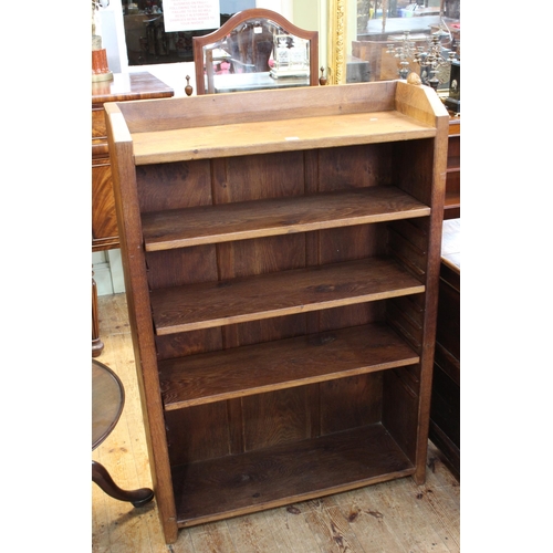 564 - Peter 'Rabbitman' Heap Yorkshire Oak open bookcase with three adjustable shelves, 121.5cm by 82.5cm ... 