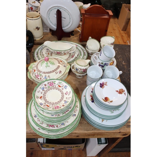 43 - Royal Worcester Evesham thirty piece tea and dinner service, and Royal Cauldon service.