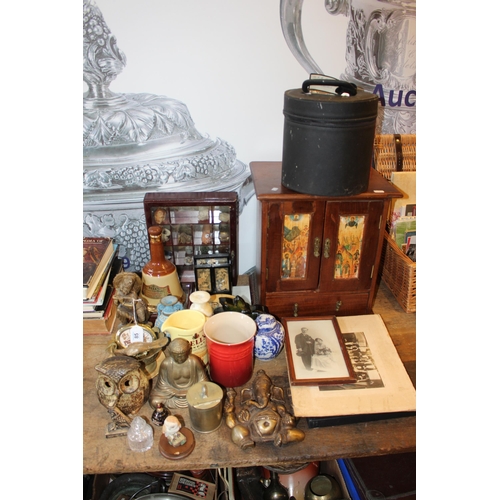 85 - Smokers cabinet, Canadian novelty hat, Oriental wares, photographs, Le Creuset pot, etc.