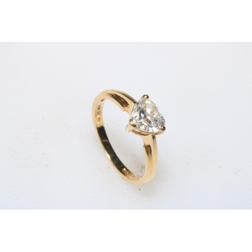 209 - Heart shape cubic zircon 14k gold ring, size M.