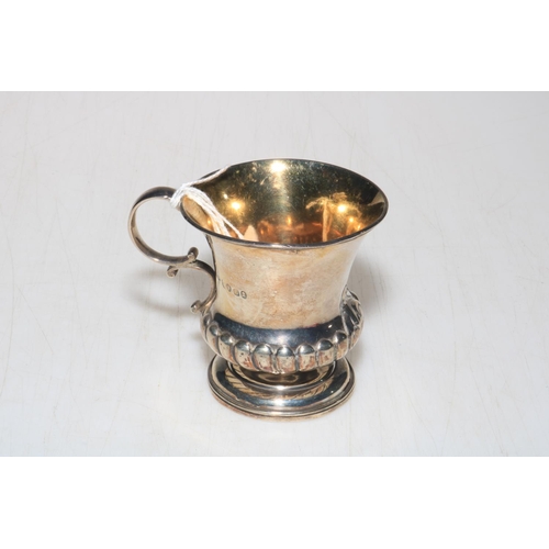 256 - George IV silver christening mug by Charles Fox, London 1828, 7.5cm.