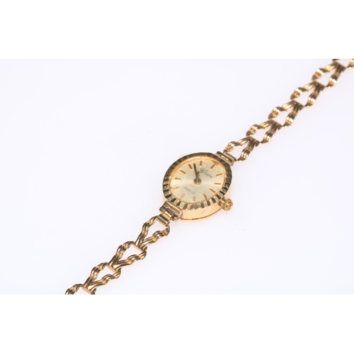 191 - Ladies 9 carat gold bracelet watch, Geneve.