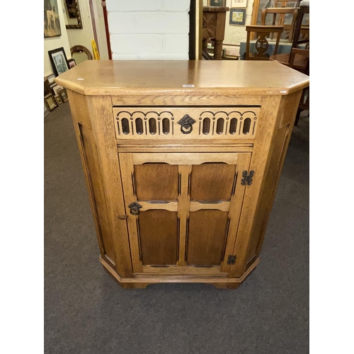 399 - Oak canted corner side cabinet, 91cm by 80cm by 48cm.