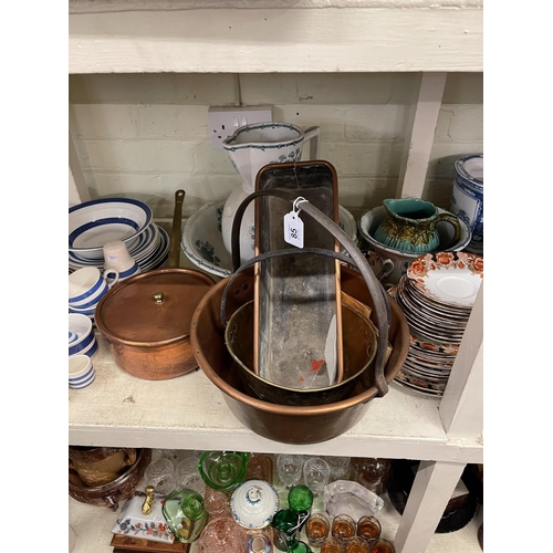 85 - Collection of Victorian porcelain, Oriental teawares, copper and brass wares, wash bowl and jug, etc... 