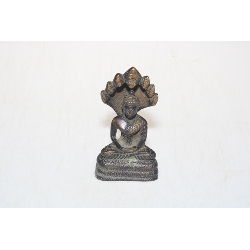 225 - Chinese bronze Buddha of Naga, 12cm.