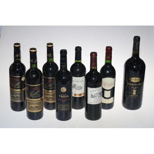 36 - Nineteen bottles of red wine including Bosman, Don Mendo, Rosso Della Terra, Languedos, etc.