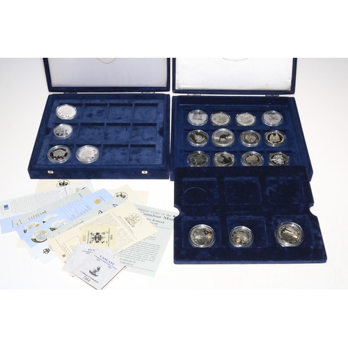 15 - Collection of silver proof coins inc: Royal Canadian Mint 2002 Golden Jubilee dollar, Falkland Islan... 