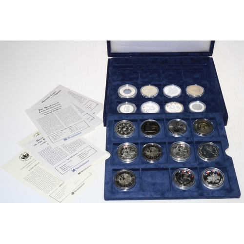 17 - Collection of silver proof and other coins inc: The Queen's Golden Jubilee 2002, 2000 Ireland Piedfo... 