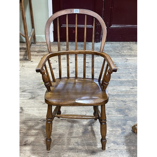 370 - Victorian child's Windsor armchair.