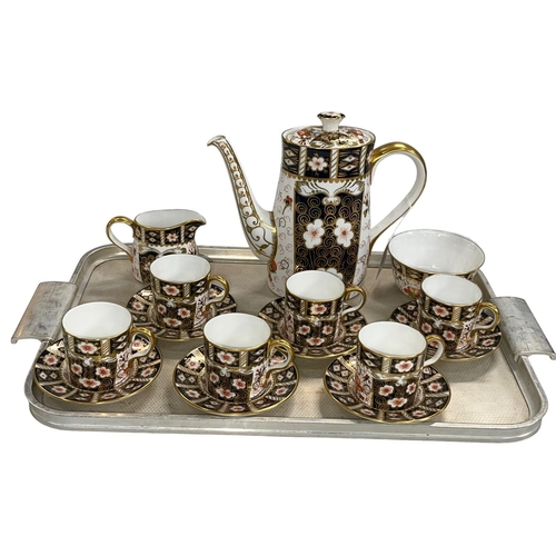 10 - Royal Crown Derby Imari pattern fifteen piece coffee set.