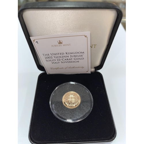 157 - United Kingdom 2002 Golden Jubilee half sovereign.