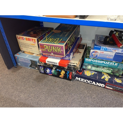 88 - Collection of board games, teddy bears, puzzles, etc.