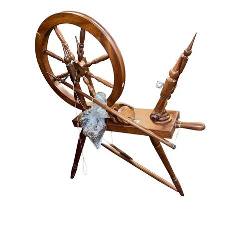 357 - Spinning wheel and wool winding frame (2).