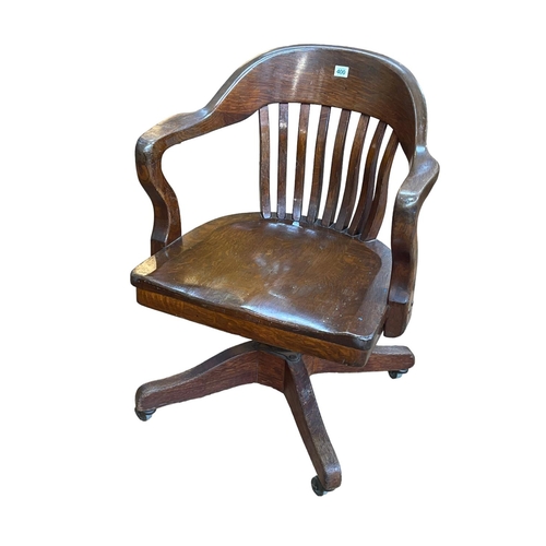 400 - Early 20th Century oak swivel office desk chair.