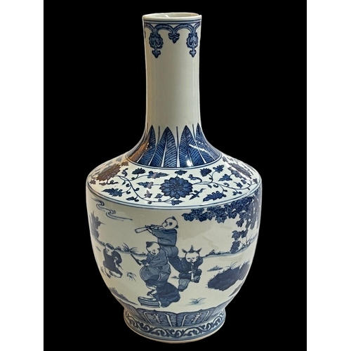 134 - Blue and white ovoid vase decorated with figures in landscape with Quinlong mark to the base, 34cm h... 