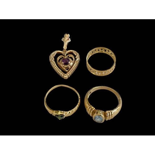 197 - Two 18 carat gold rings, 9 carat gold ring and 10 carat gold pendant (4).