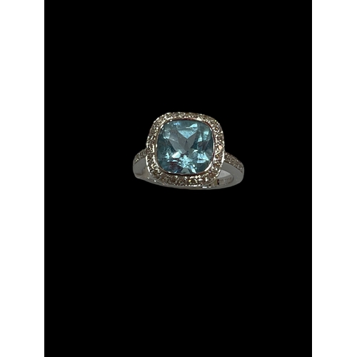 189 - Boodles & Dunthorne aquamarine and diamond 18 carat white gold ring, size N.